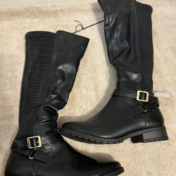 New Black Boots With Side Zipper And Gold Buckle