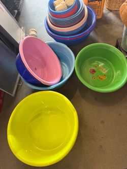 Tinas de plástico para la Masa! Cada una tiene diferente precio