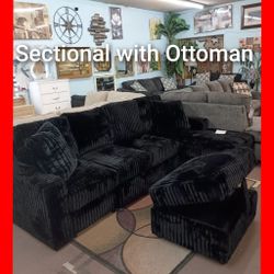 ✨ Black Sectional With Ottoman 