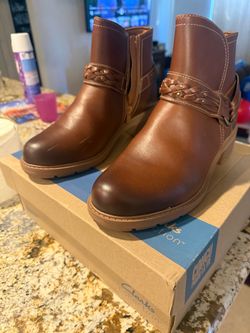 Clarks Collection Brown Leather Ankle Boots
