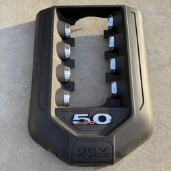 Mustang GT Engine Cover