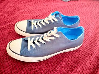 10.5 Converse Shoes