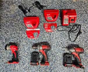 MILWAUKEE TOOLS & CHARGERS