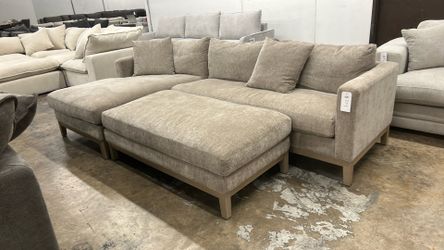 Sectional Sofa - Delivery/Financing Available