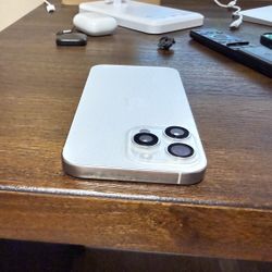 iPhone 16 Pro Max 256GB Unlocked Titanium White 