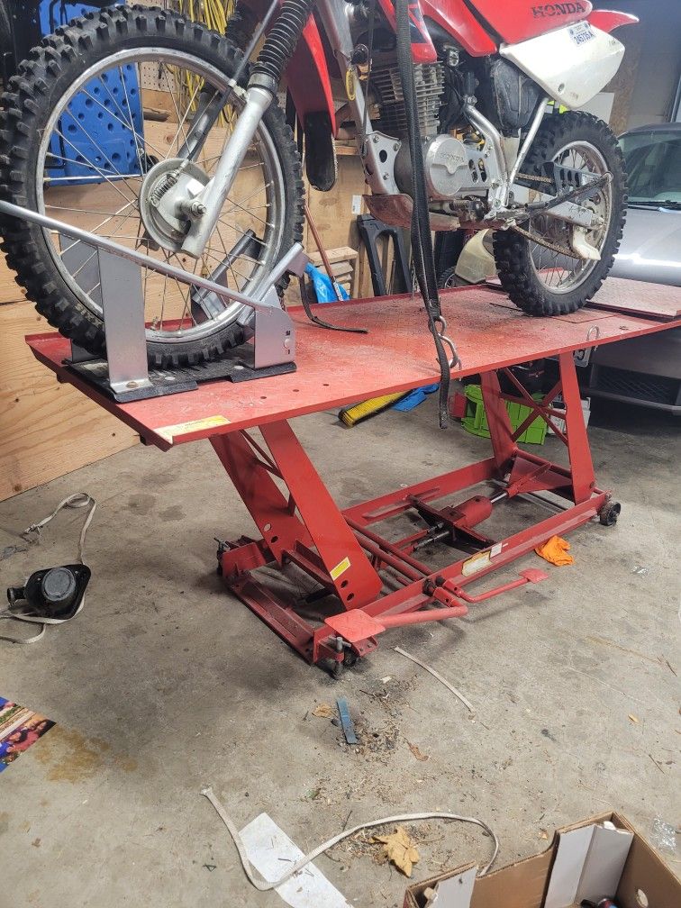 Motorcycle Lift