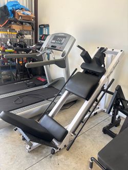 Body Solid Leg Press / Hack Squat