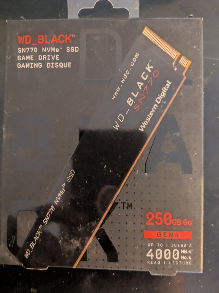 WD B LACK SN770 250 GB GAME DRIVE