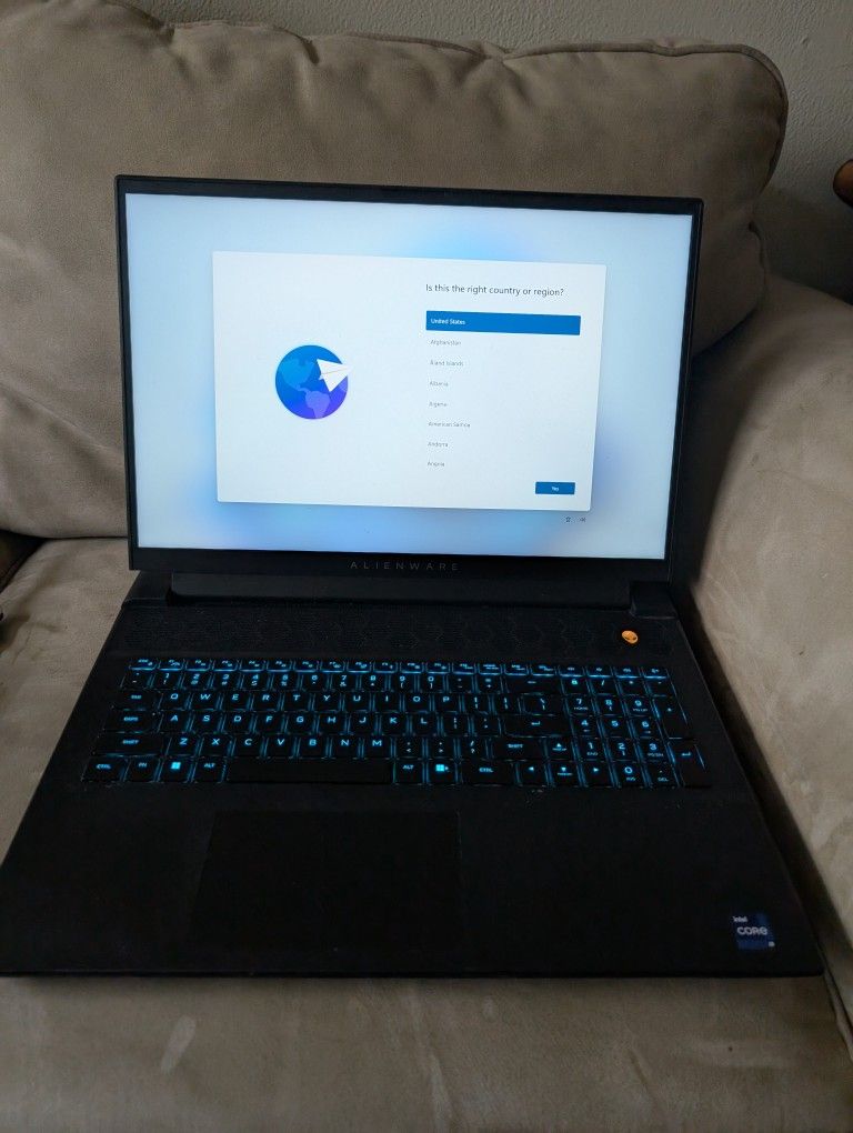 2023 Alienware X18 R1 Laptop -Intel ICore 9 CPU -64GB DDR5 RAM - 2x4TB M.2SSD
