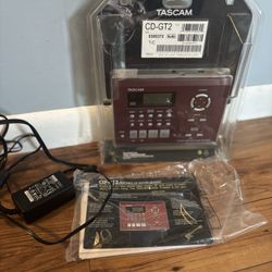 Tascam CD-GT2 Portable Guitar Trainer 🎸 $125 OBO 
