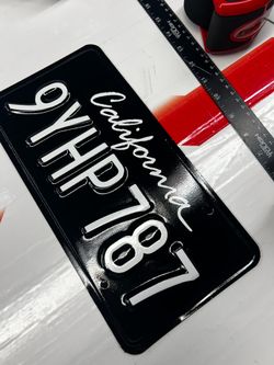 License plate change color