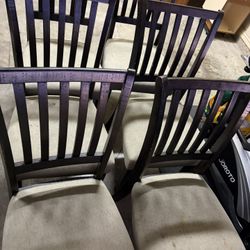 6 Kitchen/dining room Chairs