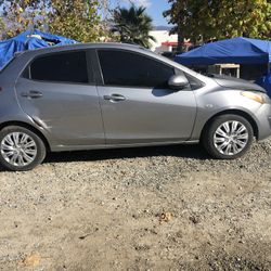 2012 Mazda Mazda2