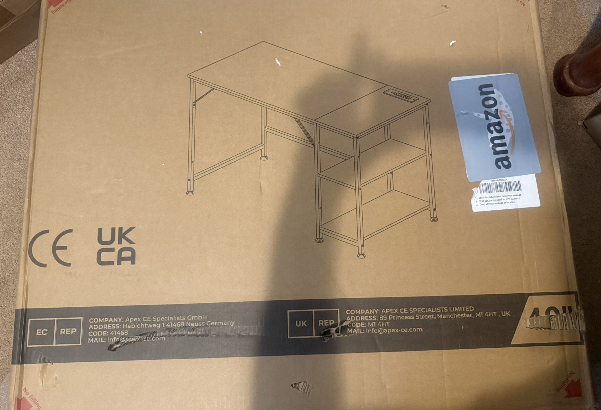 Black Desk