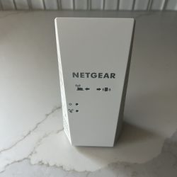 Nighthawk X4 AC2200 WiFi Mesh Extender