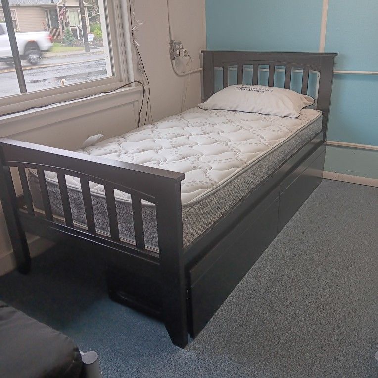 Sasparilla Twin Bed w/ Bunk Drawers