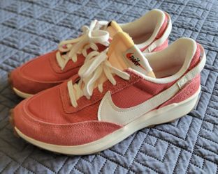 Nike Womans Suede Debut Vintage Waffle Racer Sz 9