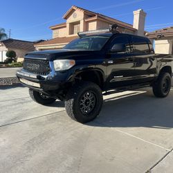 Toyota Tundra 
