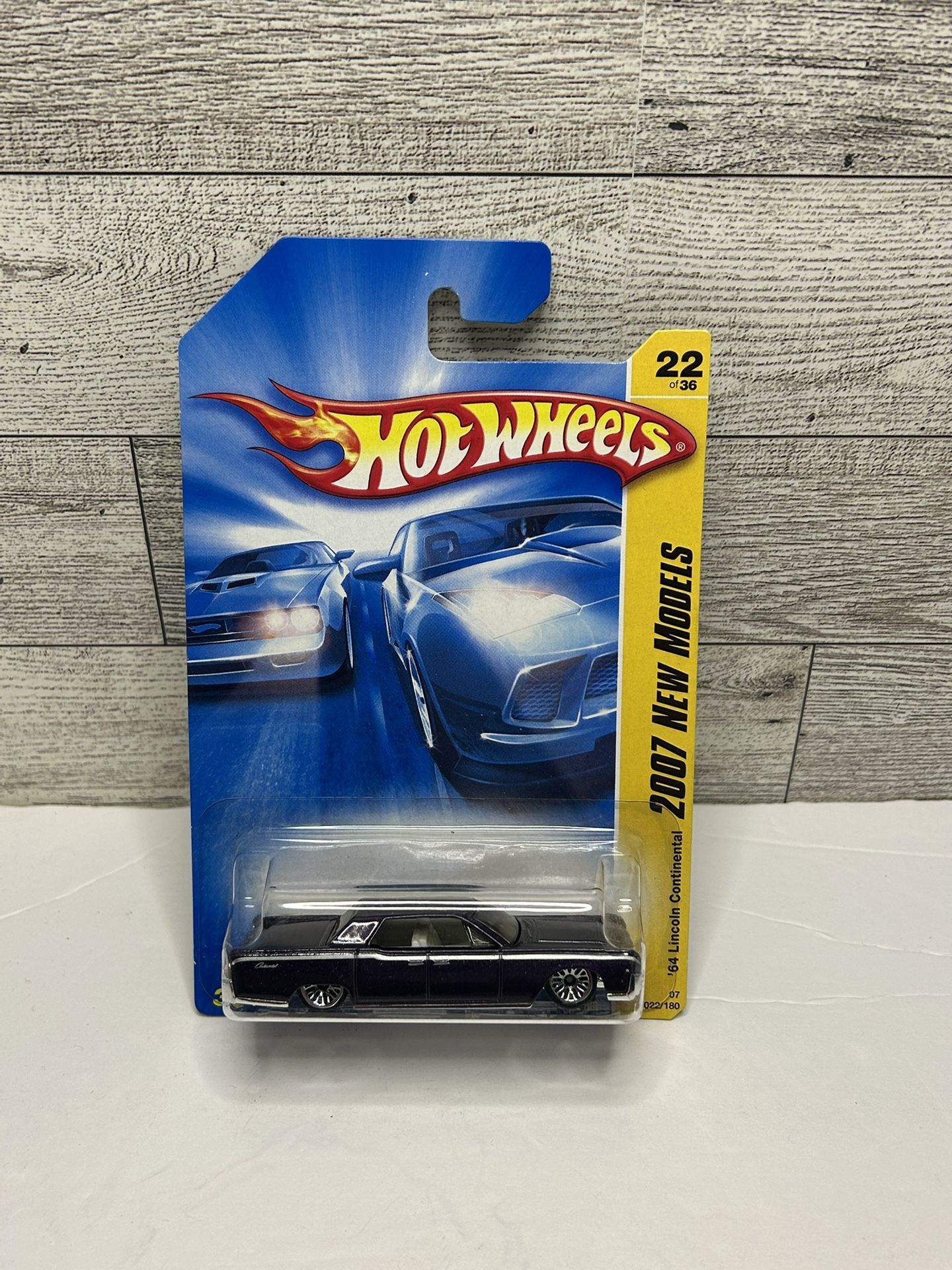 Hot Wheels Black’1964 Lincoln Continental / ‘2007 Mew Model • Die Cast Metal • Made in Malaysia 