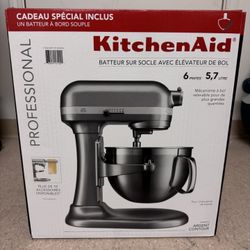 Kitchen Aid Mixer 