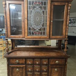 Pulaski China Hutch