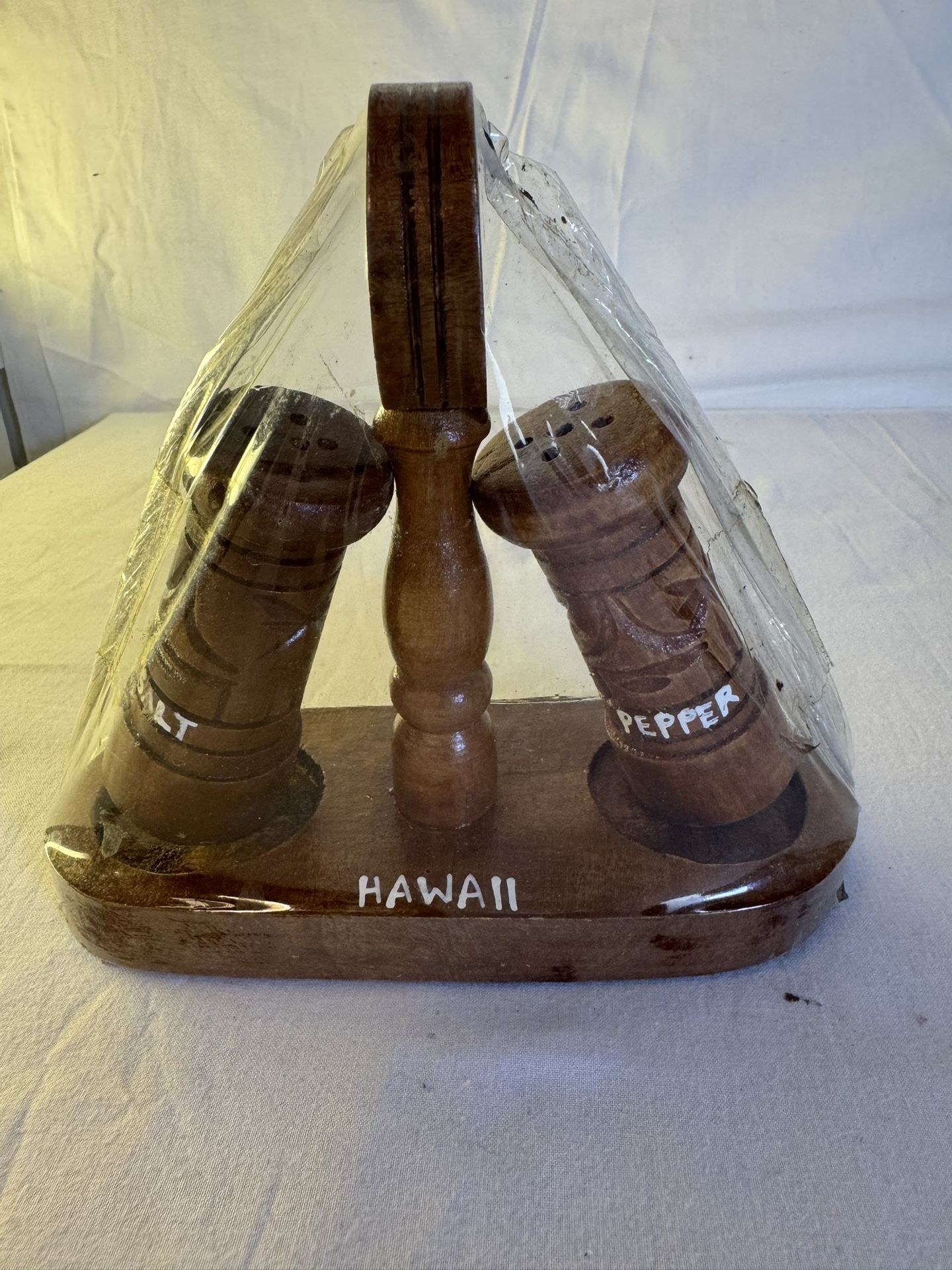 Wooden Salt &pepper Shakers