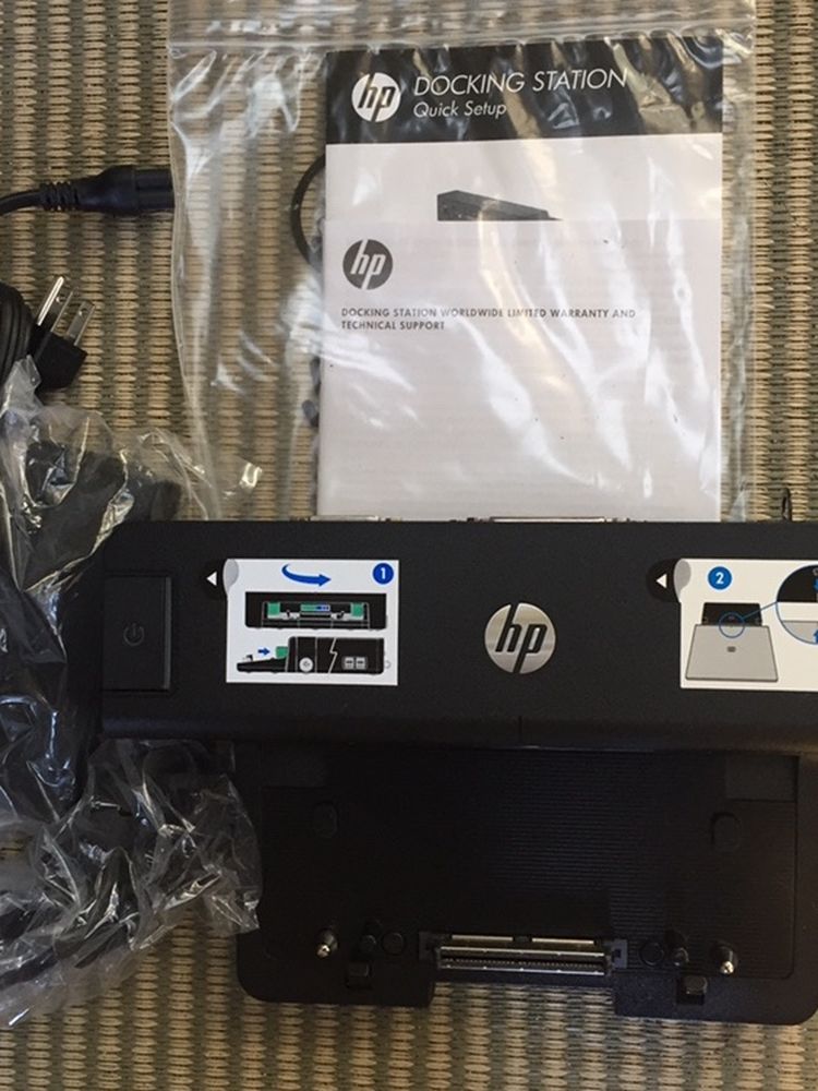 HP 90W Docking Station Port Replicator.