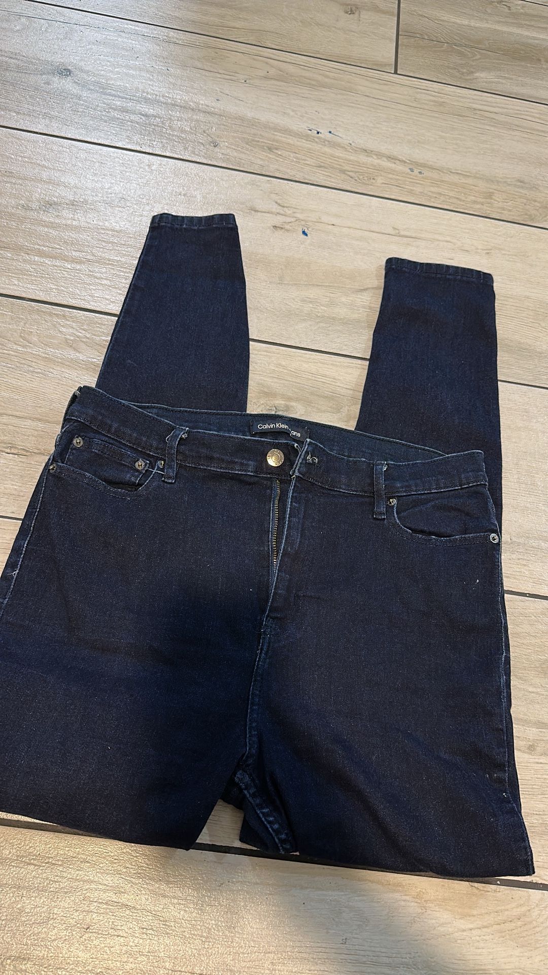 Calvin Klein Jeans π