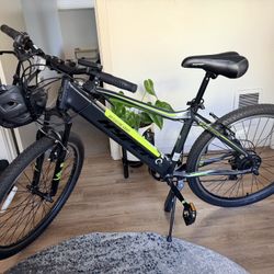 Hyper Off- road E-Bike