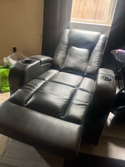 Recliner chair