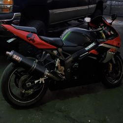 2004 GSXR 600