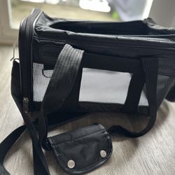 Sherpa Original Deluxe Airline-Approved Dog & Cat Carrier Bag