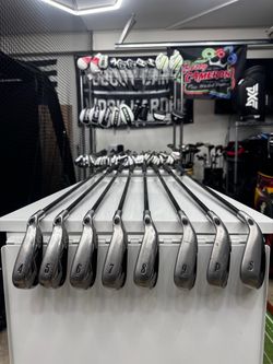 Callaway X-22 Irons 4-PW + Sand Wedge | Regular Flex Graphite | RH