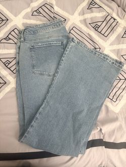 Light Wash Wide Leg Flared Jeans