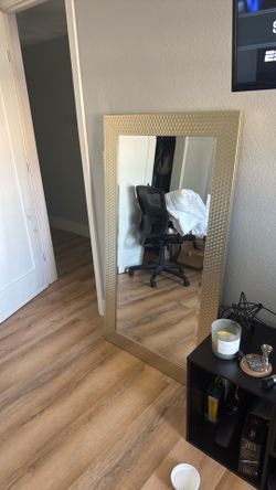 Gold platted mirror