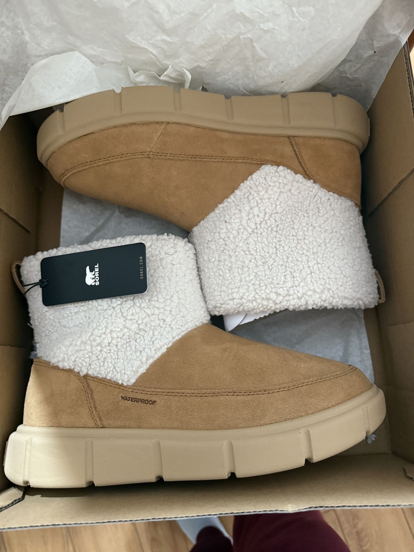 SOREL Boots  EXPLORER™ III SLIP-ON COZY WP Size 9