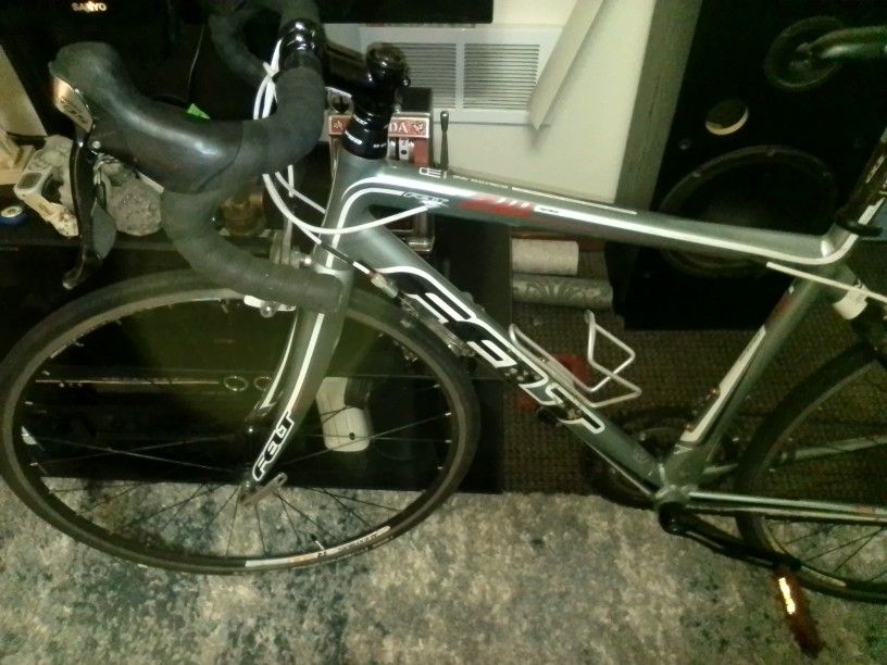 Felt Zw Series Superlight for Sale in Portland, OR OfferUp