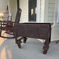 Antique Railway Car With Wheels Metal