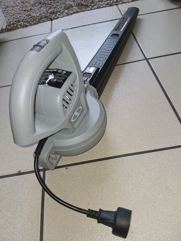 New Sunjoe Electric Blower Never Been Used Price Is Firm $40