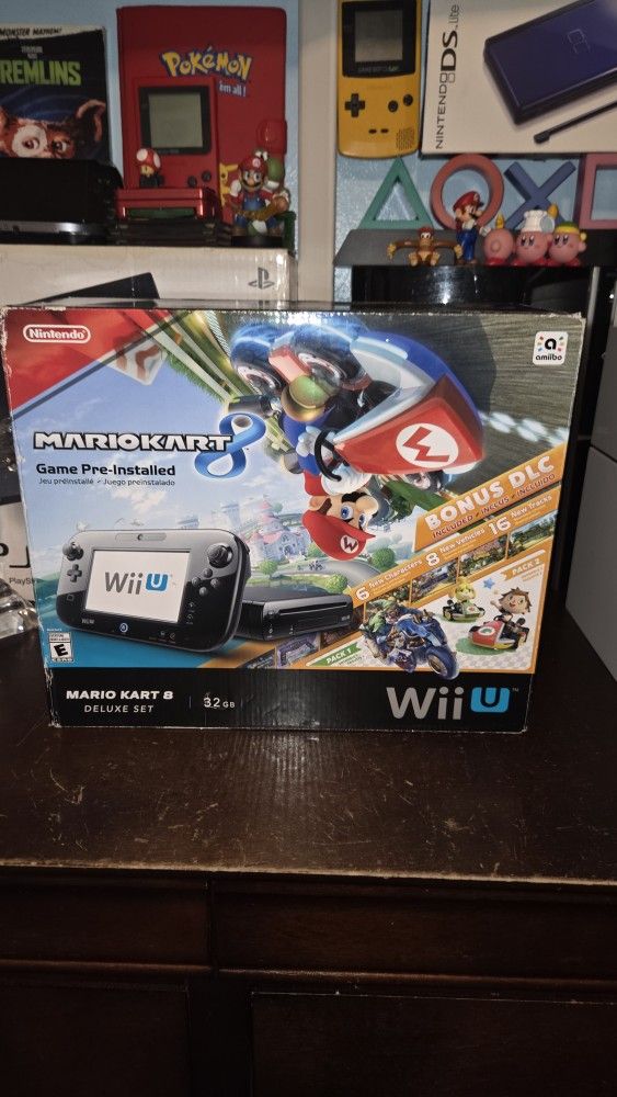 Nintendo Wii U Mario Kart Deluxe Set In Box