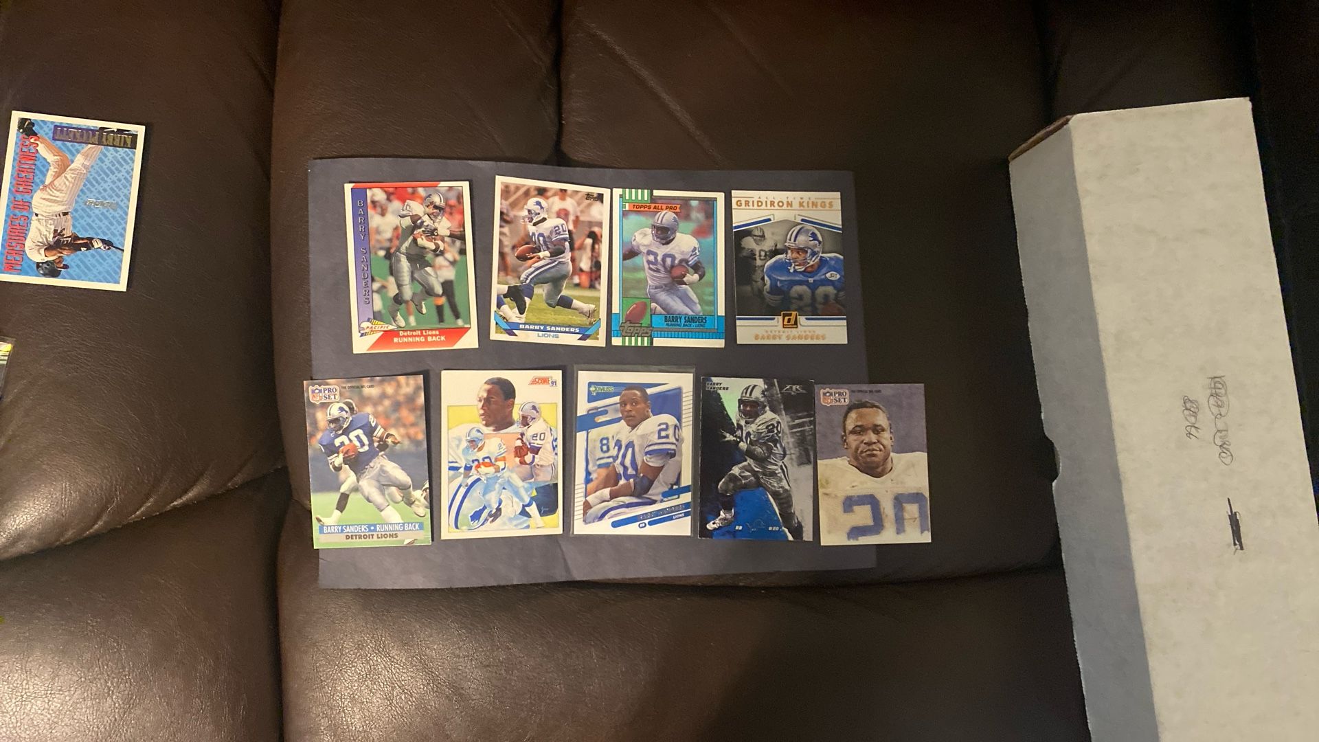 Barry Sanders 9 Card Lot
