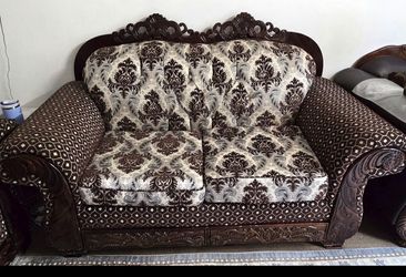 Couch 2 set mediterranean style