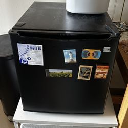 Mini Refrigerator 