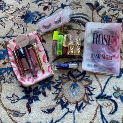 MAKEUP BUNDLE 