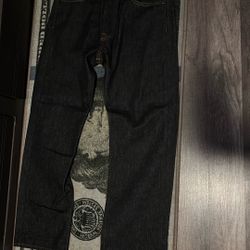 Charcoal Levis 501