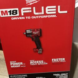Milwaukee Impact Wrench With Battery