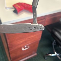 Scotty Cameron Special Select Newport To