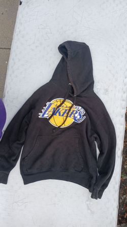 Los Angeles Lakers Basketball Hoodie - size small