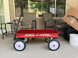 Radio Flyer Metal Wagon