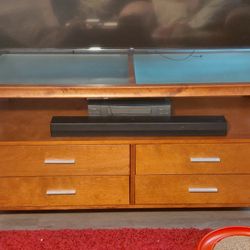 Entertainment Center/ TV Stand